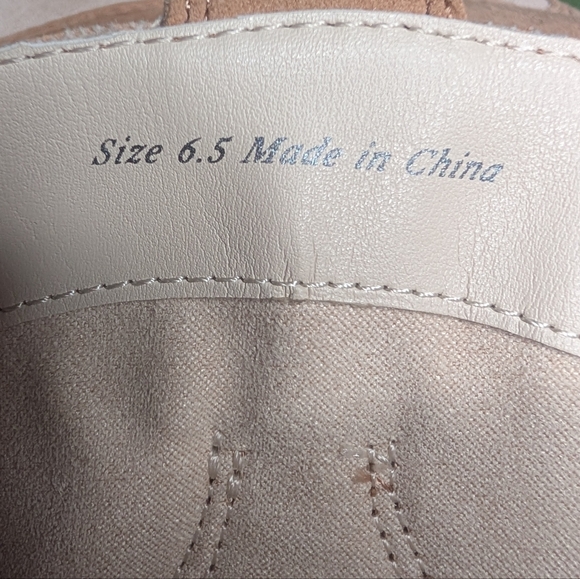 Dolce Vita Finley Western  Studded Heel Boots NWT Size 6.5 - Picture 16 of 16